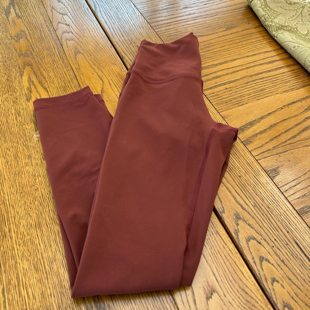 Lululemon- WORN ONCE